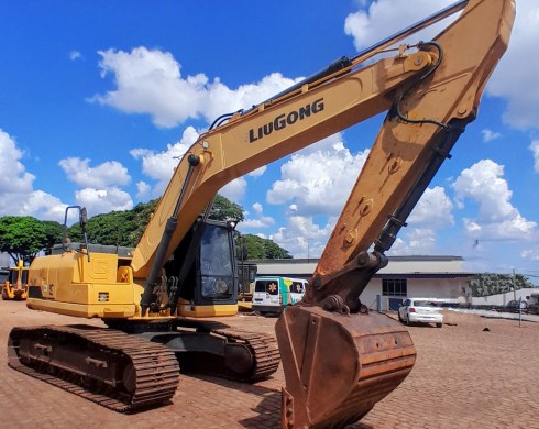 ESCAVADEIRA LIUGONG 922E ANO 2019